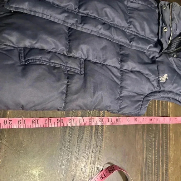 Abercrombie Puffer Vest - Picture 9 of 10